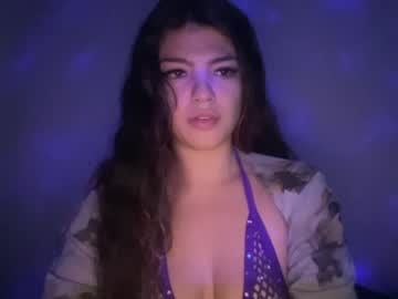 girl Cam Girls Masturbating With Dildos On Chaturbate with amethystbby69
