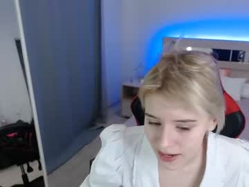 girl Cam Girls Masturbating With Dildos On Chaturbate with nicole_coyy