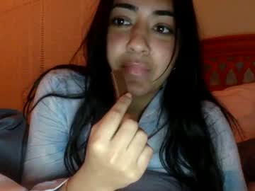 girl Cam Girls Masturbating With Dildos On Chaturbate with baby_nish