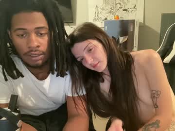 couple Cam Girls Masturbating With Dildos On Chaturbate with gamohuncho