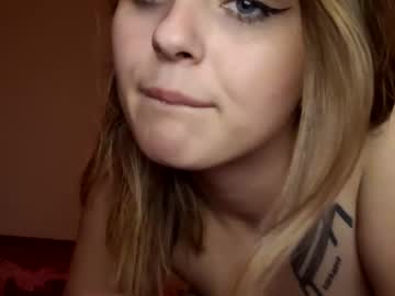 girl Cam Girls Masturbating With Dildos On Chaturbate with swty_molly