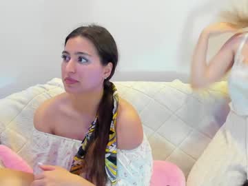 girl Cam Girls Masturbating With Dildos On Chaturbate with liza_wilsoon