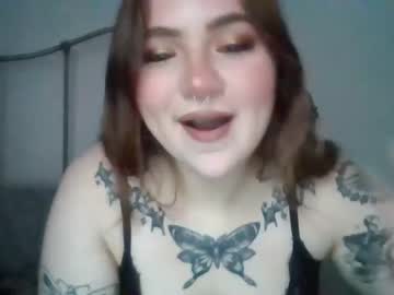girl Cam Girls Masturbating With Dildos On Chaturbate with gothangel88