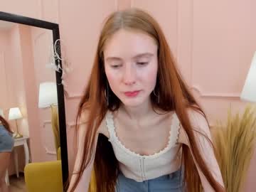 girl Cam Girls Masturbating With Dildos On Chaturbate with moonlight_alice_
