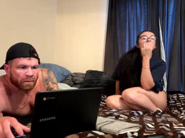 couple Cam Girls Masturbating With Dildos On Chaturbate with daddydiggler41
