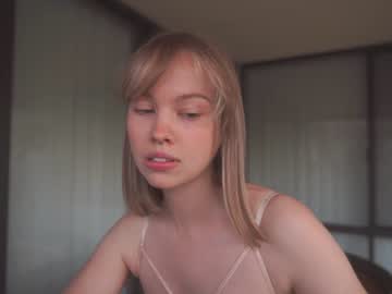 girl Cam Girls Masturbating With Dildos On Chaturbate with bibi_it_is