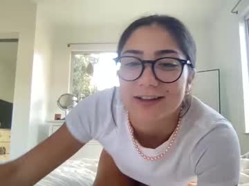 girl Cam Girls Masturbating With Dildos On Chaturbate with angel_eve_xx