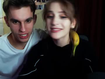 couple Cam Girls Masturbating With Dildos On Chaturbate with dead_insidee