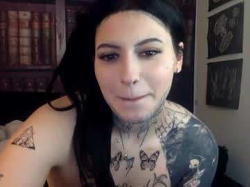 girl Cam Girls Masturbating With Dildos On Chaturbate with goth_thot
