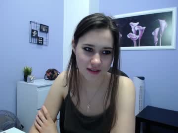 girl Cam Girls Masturbating With Dildos On Chaturbate with camille_iam