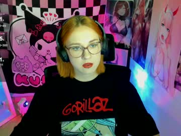 girl
        margaret_red cam image #5067385