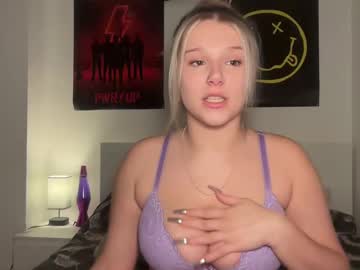 girl
        jessicapearsons cam image #6980171