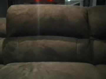 couple
        littleash33 cam image #5345222