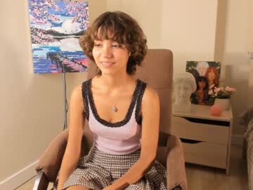 girl
        lenaelisabeth cam image #2811800