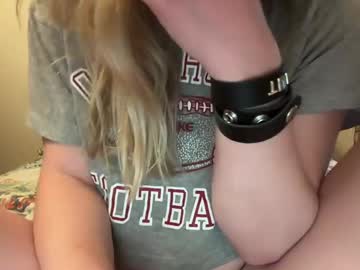 girl
        daphneflowersxoxo cam image #6841052