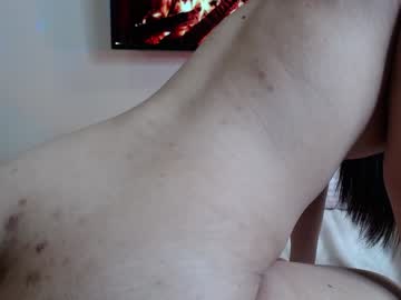 girl
        arizu_9 cam image #5754420