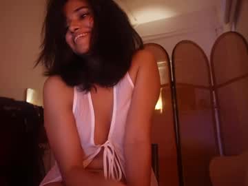 girl
        mariyya cam image #6778115