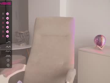girl
        oki_dokie cam image #2177901