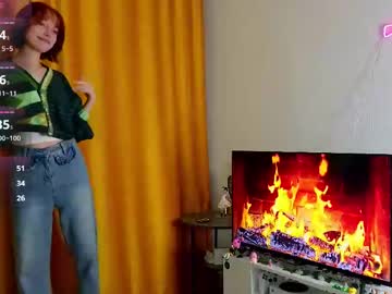 girl
        ollimayer cam image #5282517