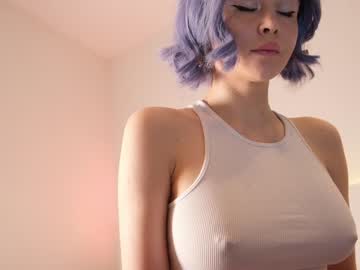 girl
        reei__ cam image #2671652