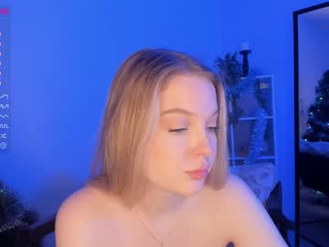 couple
        heatherholland cam image #755526