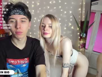 girl
        eve_n_tracy cam image #762141