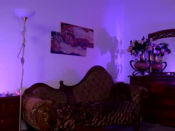 girl
        jessiccaburns cam image #1593868