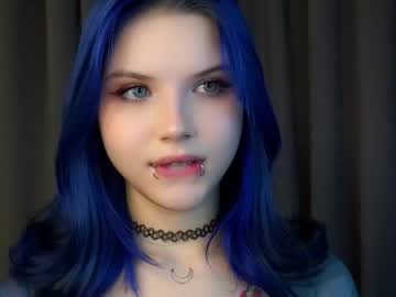 girl
        merciabawden cam image #6759020