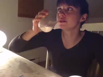 girl
        mindvoiding cam image #2834389