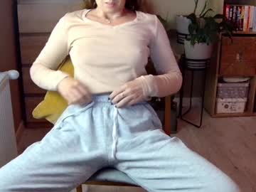 girl
        erotic_vibe cam image #5576288
