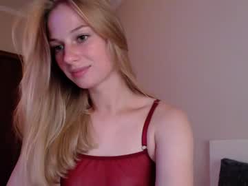 girl
        magic_couple13 cam image #2380406