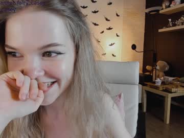 girl
        fairy_casey cam image #169040