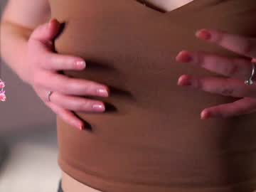 girl Cam Girls Masturbating With Dildos On Chaturbate with keeleykieley