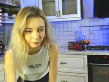 girl
        roseholloway cam image #3036238