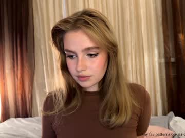 girl
        cute_siberian_girl cam image #4579026