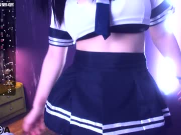 girl
        melaniehillens cam image #881803