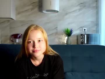 girl
        gemmabrabazon cam image #4419126