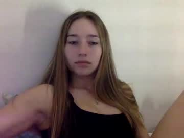 girl
        avababexoxoxo cam image #1401173