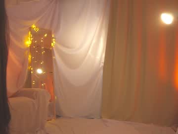 girl
        sunny_maria cam image #6900385