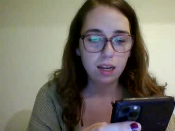 girl
        sweetsocalgirl cam image #6672469