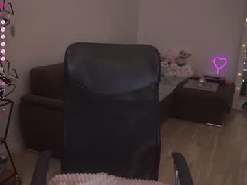 girl
        avrilxlust cam image #621747