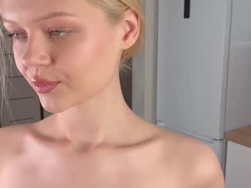 girl
        ifiwasyourgf cam image #6406350