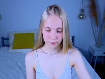 girl
        appr0ved cam image #1762315