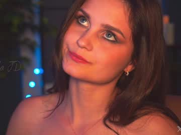 girl
        lola_jd cam image #5320183
