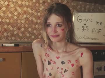 girl
        skinny_eve cam image #6139468