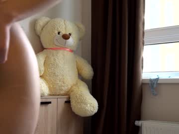 girl
        ellizabet_taylor cam image #4819321