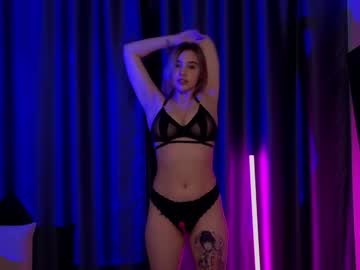 girl
        angella_kleee cam image #5004219