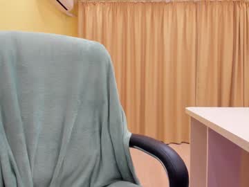 girl
        onebigkiss cam image #4647799