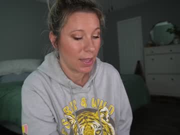 girl
        texas_blonde cam image #1492478