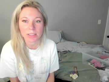 girl
        texas_blonde cam image #982159